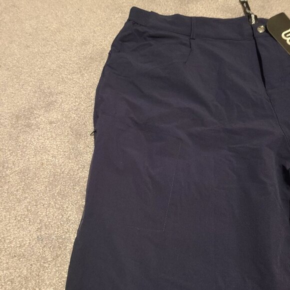 🔥3/$42 w FREE SHIPPING🔥 NWT Mofiz womans navy blue golf shorts - Picture 4 of 5